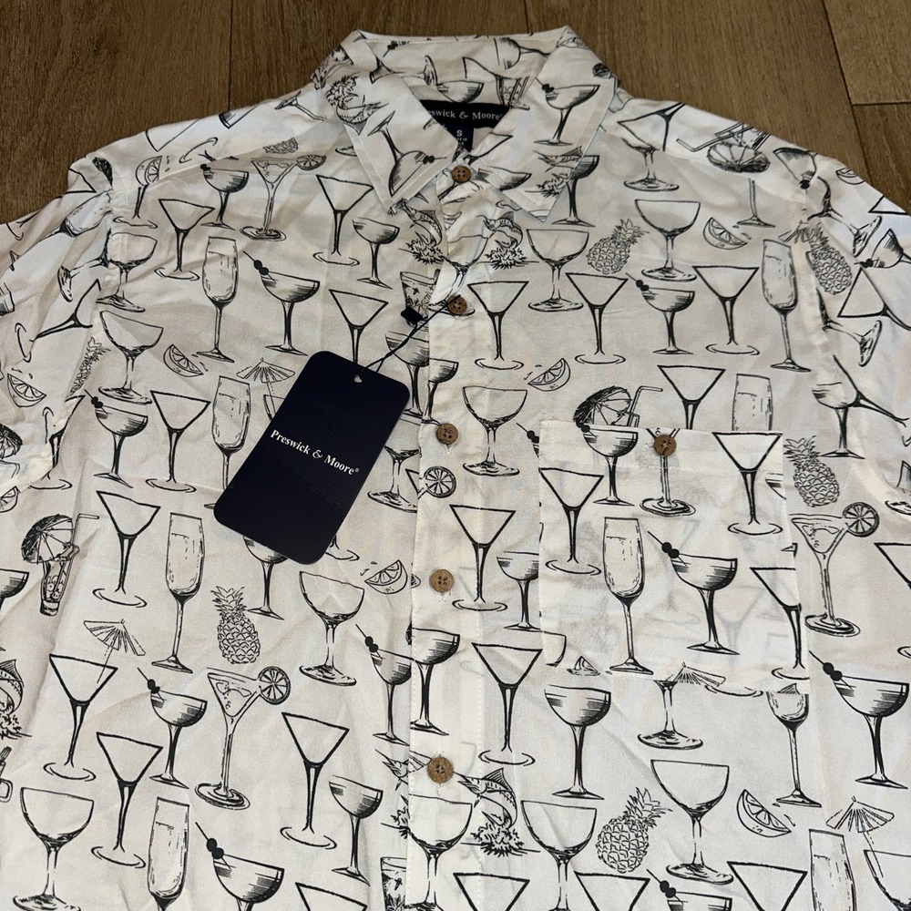 Preswick & Moore Men's Cocktails Pineapples Marlin Graphic SS Button Shirt Small